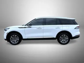 Lincoln Aviator 2023 AWD Estándar 4dr SUV
