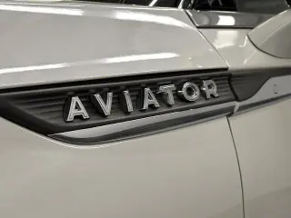Lincoln Aviator 2023 AWD Estándar 4dr SUV