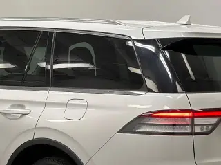 Lincoln Aviator 2023 AWD Estándar 4dr SUV