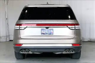 Aviador Lincoln 2021 Estándar 4dr SUV