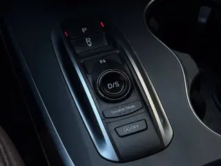 Acura MDX 2020 con transmisión SH-AWD y 4 puertas, SUV de lujo