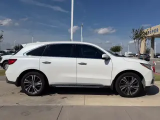 Acura MDX 2020 con transmisión SH-AWD y 4 puertas, SUV de lujo