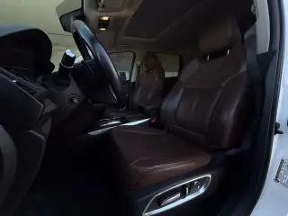 Acura MDX 2020 con transmisión SH-AWD y 4 puertas, SUV de lujo
