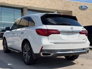 Acura MDX 2020 con transmisión SH-AWD y 4 puertas, SUV de lujo