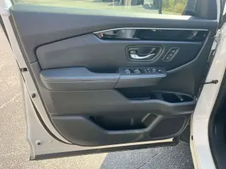 Honda Pilot 2023 Touring 4dr SUV