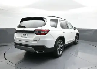 Honda Pilot 2024 AWD Touring 4dr SUV