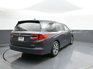 Honda Odyssey 2024 Touring 4dr Mini-Van