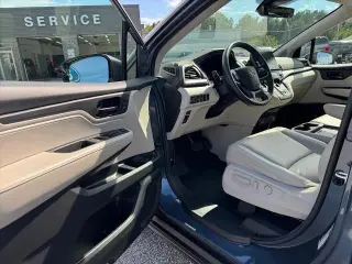 Honda Odyssey 2025 EX-L, minivan de 4 puertas