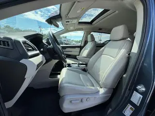 Honda Odyssey 2025 EX-L, minivan de 4 puertas