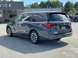 Honda Odyssey 2025 EX-L, minivan de 4 puertas