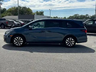 Honda Odyssey 2025 EX-L, minivan de 4 puertas