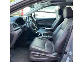 Honda Odyssey 2023 EX-L 4p Minivan