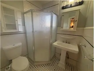 Propiedad en alquiler de 4 dormitorios y 3 baños en Woodland