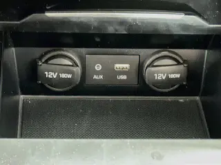 Hyundai ELANTRA 2017 SE Sedán 4 puertas 6M