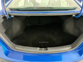 Hyundai ELANTRA 2017 SE Sedán 4 puertas 6M