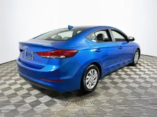 Hyundai ELANTRA 2017 SE Sedán 4 puertas 6M