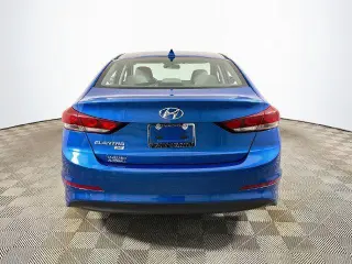 Hyundai ELANTRA 2017 SE Sedán 4 puertas 6M