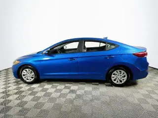 Hyundai ELANTRA 2017 SE Sedán 4 puertas 6M