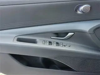 Hyundai ELANTRA 2025 SE 4p Sedán