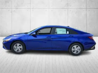 Hyundai ELANTRA 2025 SE 4p Sedán