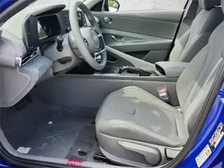 Hyundai ELANTRA 2025 SE 4p Sedán