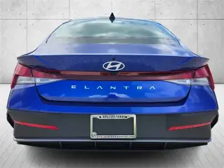 Hyundai ELANTRA 2025 SE 4p Sedán