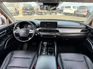Kia Telluride 2022 tracción en todas las ruedas LX 4p SUV