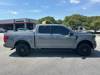 Ford F-150 2024 4x4 XLT 4dr SuperCrew 6.5 ft. SB en español