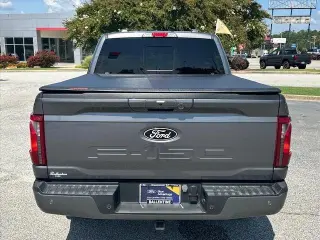 Ford F-150 2024 4x4 XLT 4dr SuperCrew 6.5 ft. SB en español