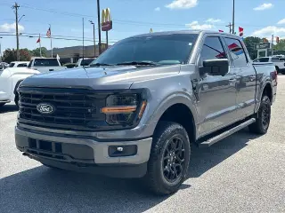 Ford F-150 2024 4x4 XLT 4dr SuperCrew 6.5 ft. SB en español
