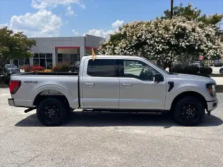 Ford F-150 2024 4x4 XLT 4dr SuperCrew 5.5 ft. SB