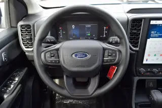 Ford Ranger 2025 4x2 XL 4dr SuperCrew 5.0 ft. SB