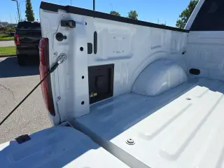 Ford F-150 2024 4x4 STX 4dr SuperCrew 5.5 ft. SB