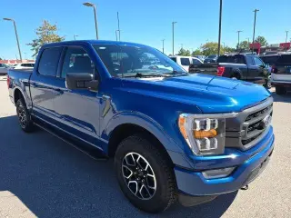 Ford F-150 2023 4x4 XLT 4 puertas SuperCrew 5.5 pies. SB