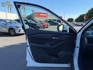 Nissan Rogue 2024 SV 4p Crossover