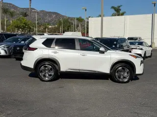 Nissan Rogue 2024 SV 4p Crossover