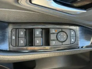 Nissan Rogue 2025 SV 4dr Crossover