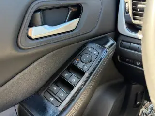 Nissan Rogue 2025 SV 4dr Crossover