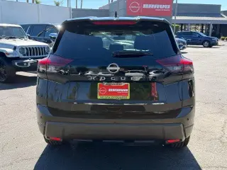 Nissan Rogue 2025 SV 4dr Crossover