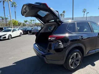 Nissan Rogue 2025 SV 4dr Crossover