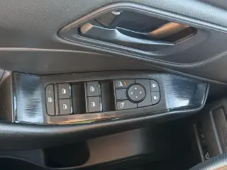 Nissan Rogue 2024 AWD S 4dr Crossover