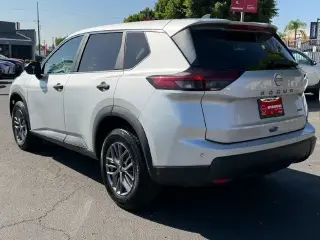 Nissan Rogue 2024 AWD S 4dr Crossover