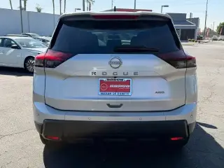 Nissan Rogue 2024 AWD S 4dr Crossover