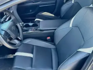 Toyota Camry 2025 SE 4dr Sedan