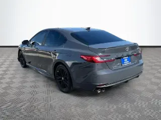 Toyota Camry 2025 SE 4dr Sedan
