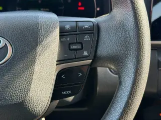 Toyota Camry 2025 SE 4dr Sedan