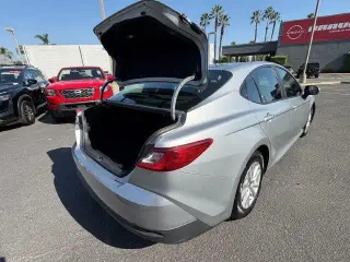 Toyota Camry 2025 SE 4dr Sedan