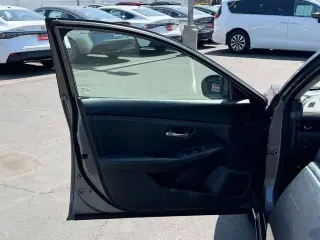 Nissan Sentra 2024 SV 4p Sedan