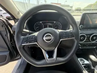 Nissan Sentra 2024 SV 4p Sedan