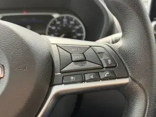Nissan Sentra 2024 SV 4p Sedano